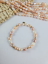 Load image into Gallery viewer, Golden Pearls Bracelets
