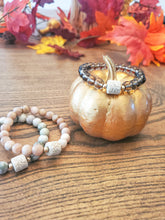 Load image into Gallery viewer, Essential Oils Bracelets
