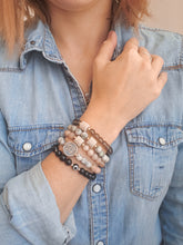 Load image into Gallery viewer, Essential Oils Bracelets
